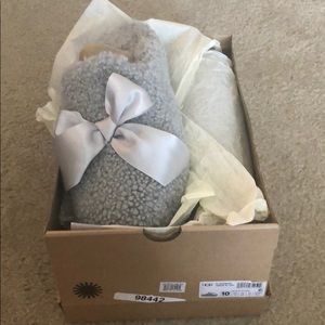Addison Gray Ugg Slippers